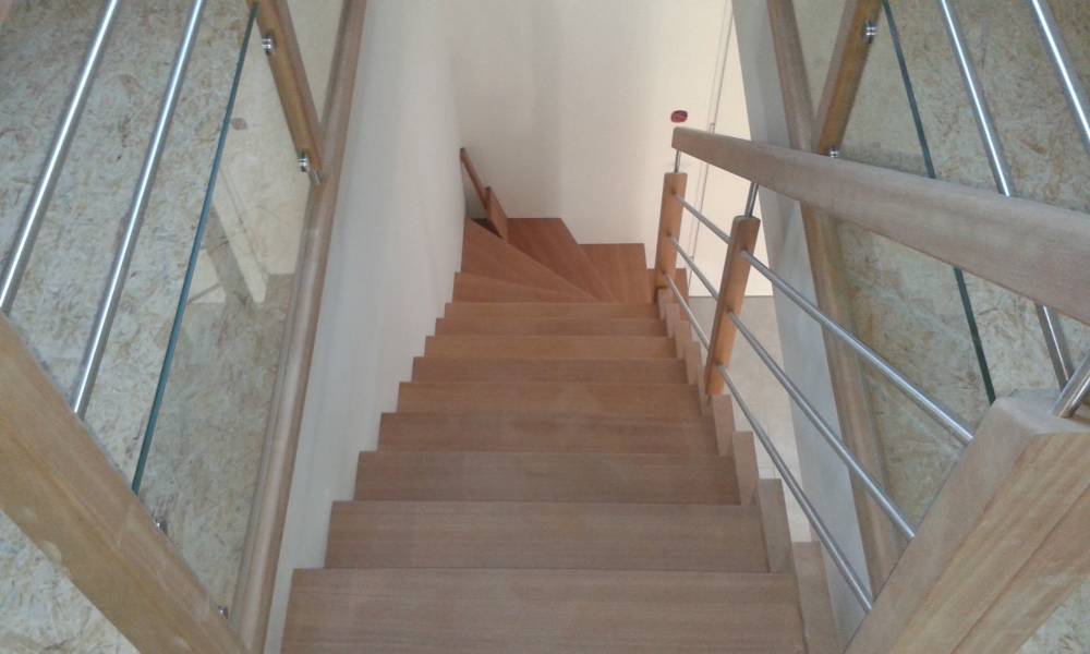 escalier FX 2.jpg